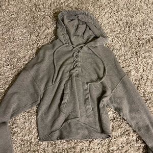 Gray Hollister cropped hoodie